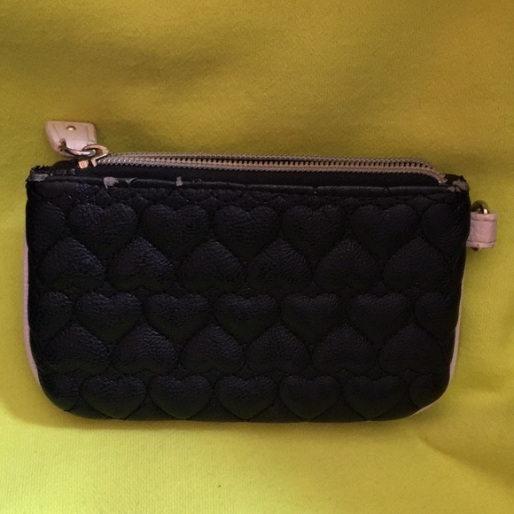 Betsey Johnson’s zippered clutch/change purse - Picture 3 of 4